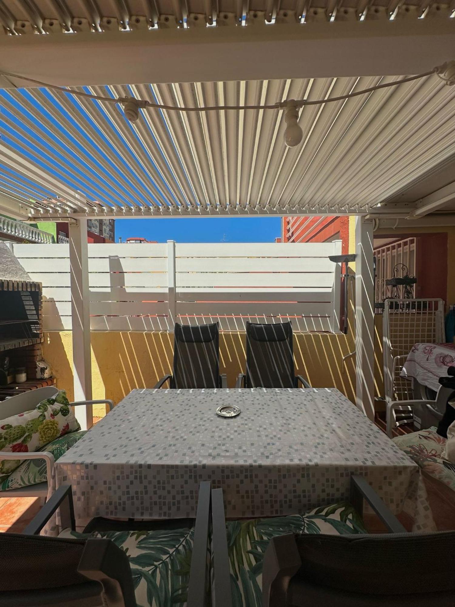 Barbacoa, Piscina Y Playa Casa de Férias Puebla de Farnals